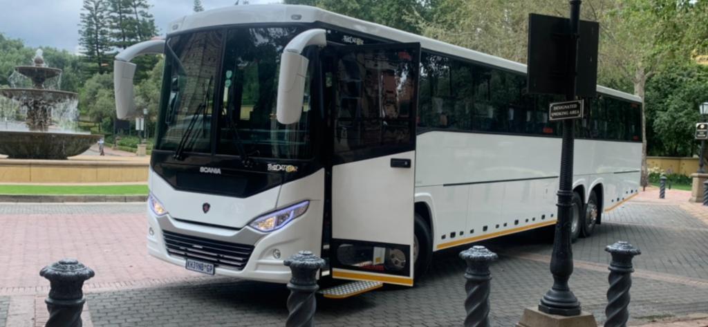 F11 Yutong 47 Seater Luxury Coach